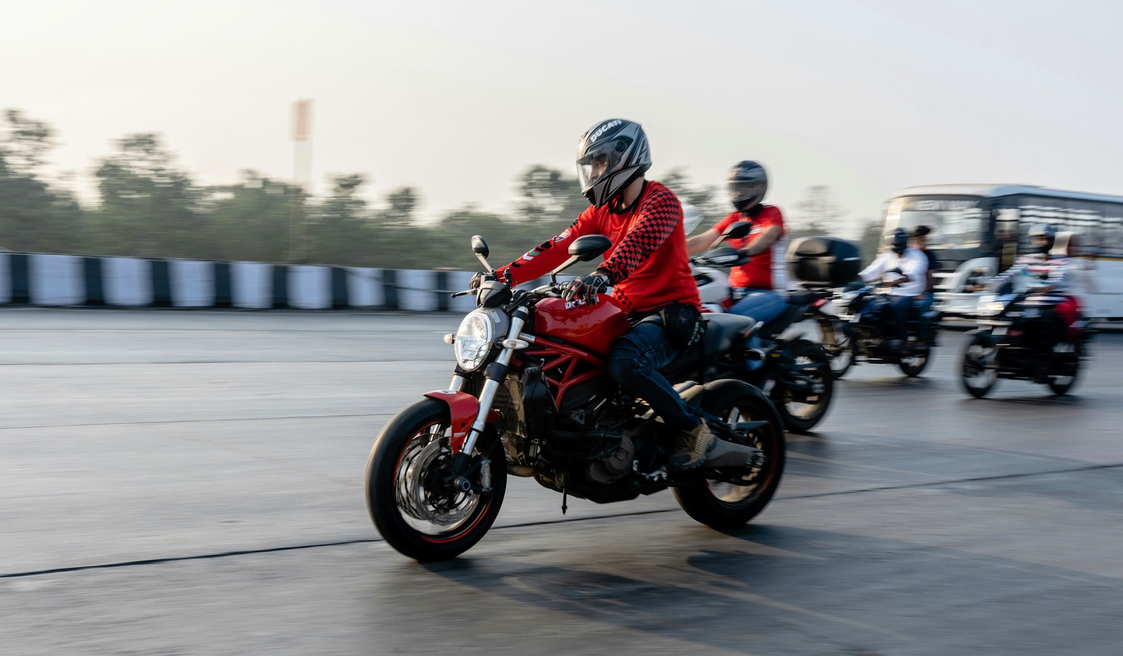 Wholesale surge masks retail cooling in two-wheelers