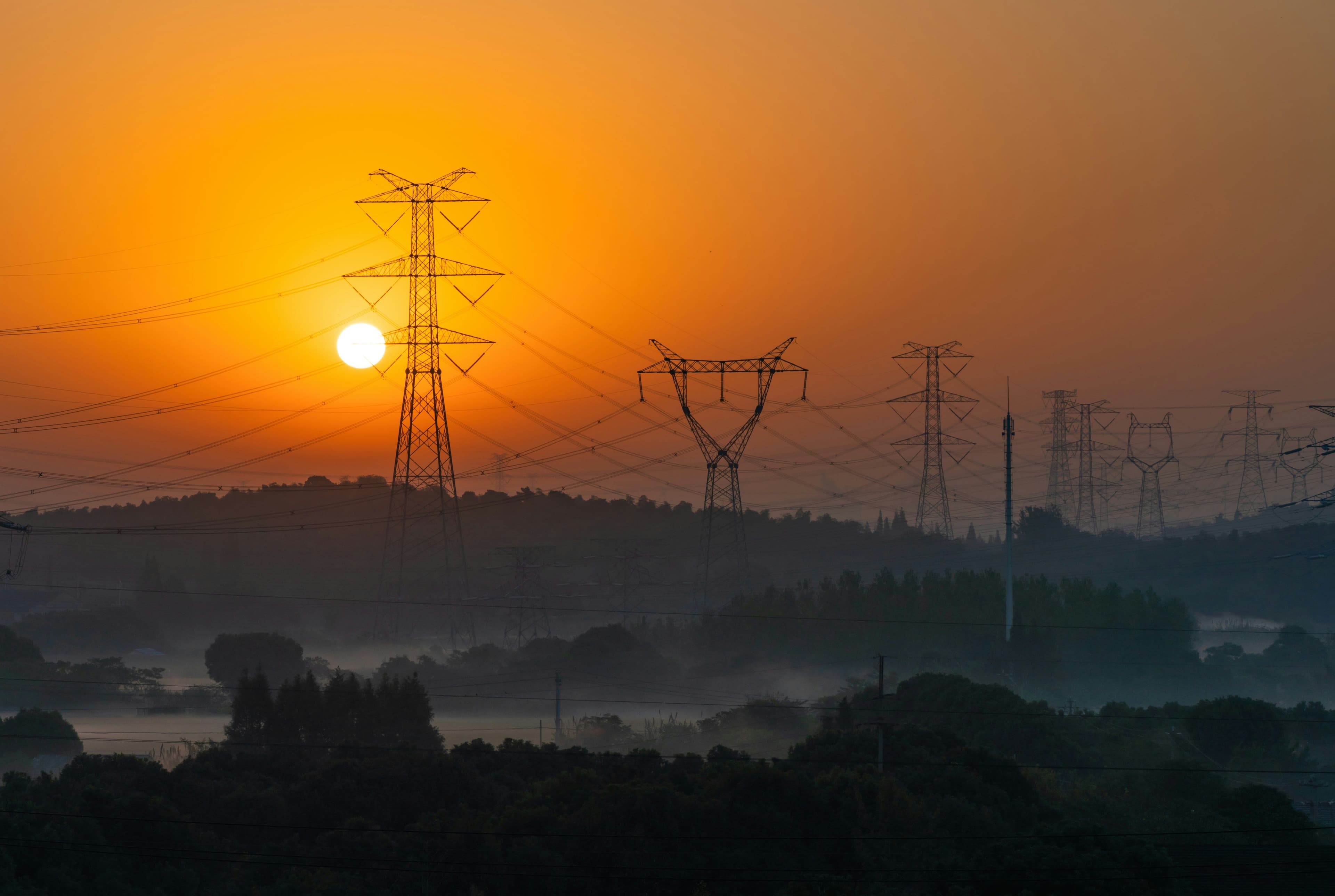 India power demand surges to record 265.44 GW amid severe heatwave